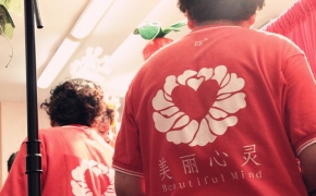 美丽心灵木偶剧走进新安市场 为孩子们划上美好的暑期句号