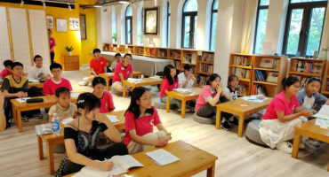 9月开学季 | 爱心100成长团体的温暖接力，从课堂到人生的双向奔赴